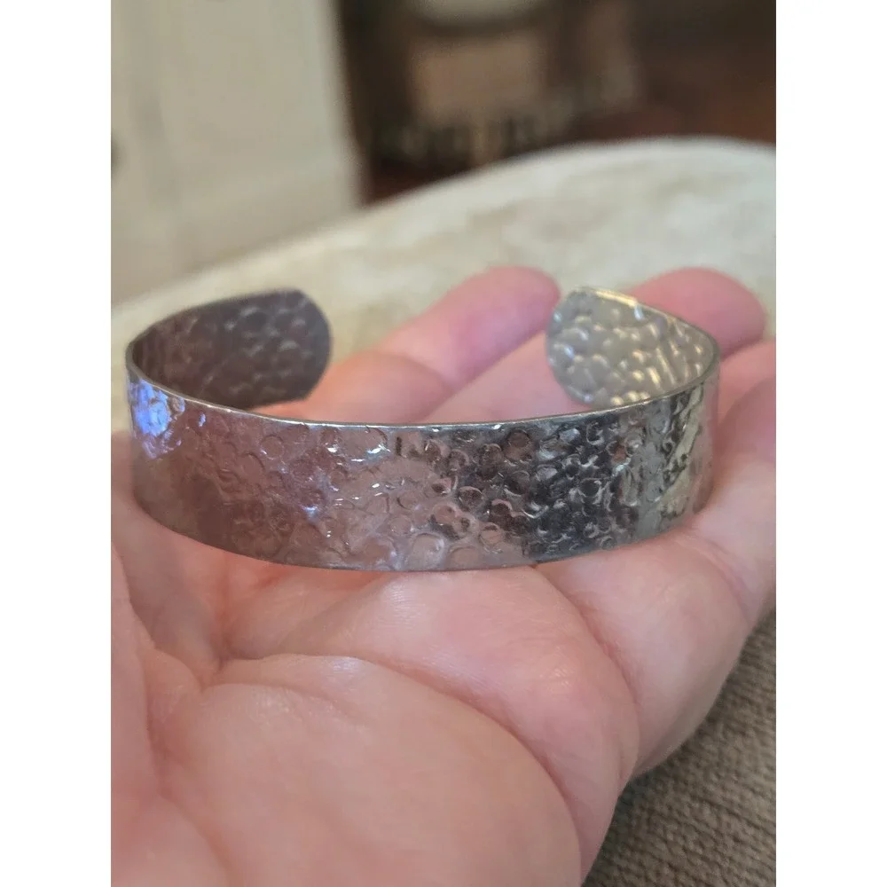 Hammered Silvertone Cuff Bracelet Vintage